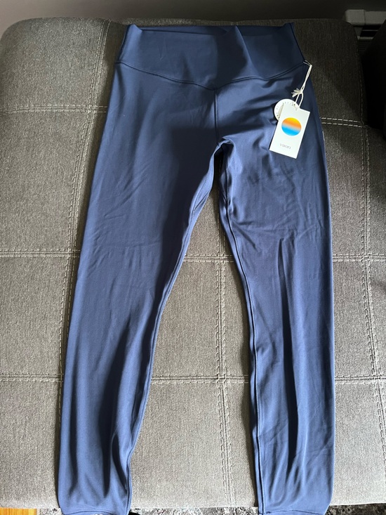 Vuori Pants - All the form Vuori leggings